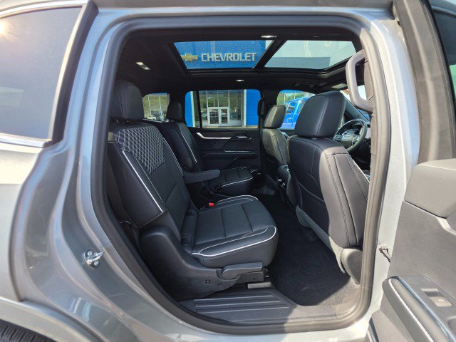 Used 2024 GMC Acadia Denali w/ Super Cruise Package AWD/4WD image 18