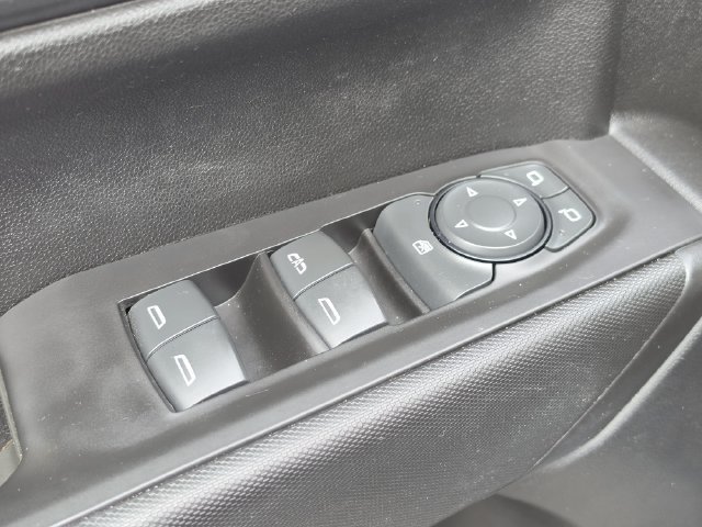 Used 2020 Chevrolet Silverado 1500 Custom Trail Boss w/ Custom Convenience Package AWD/4WD image 21