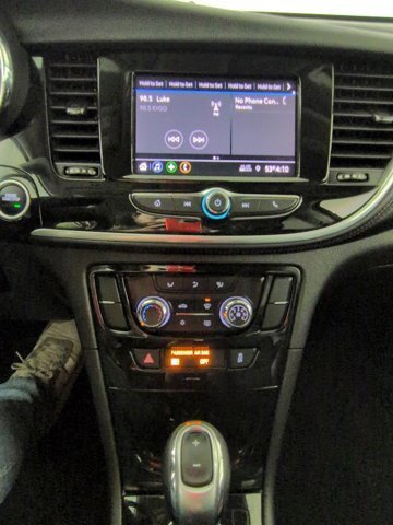 Certified 2022 Buick Encore Preferred w/ Safety Package AWD/4WD image 19