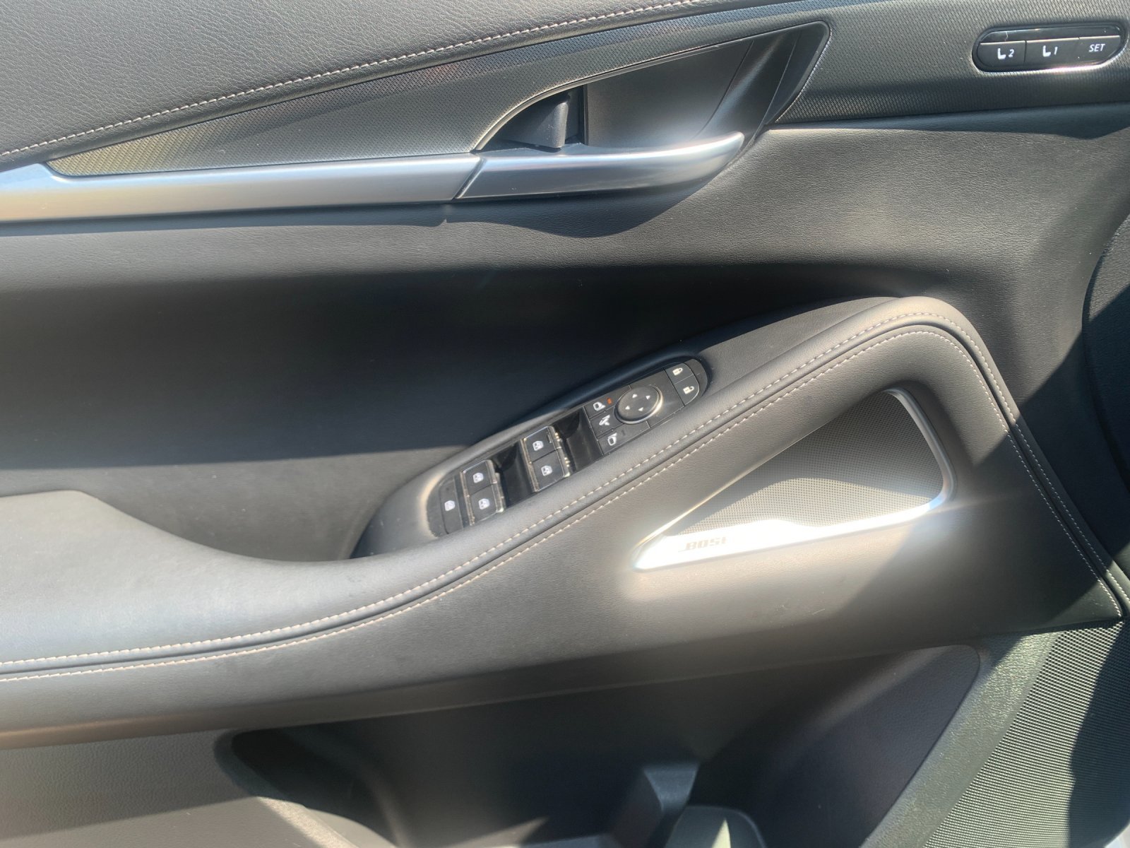 Used 2025 INFINITI QX60 Luxe FWD image 6