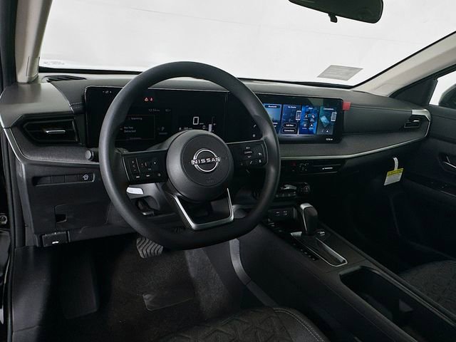 Used 2026 Nissan Kicks SV image 11