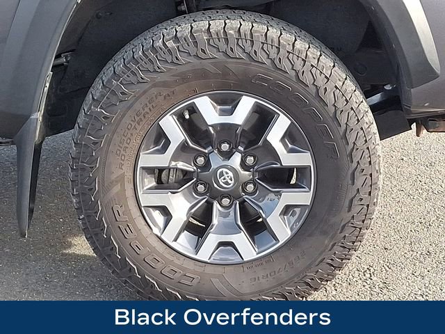 Used 2020 Toyota Tacoma TRD Off-Road image 11