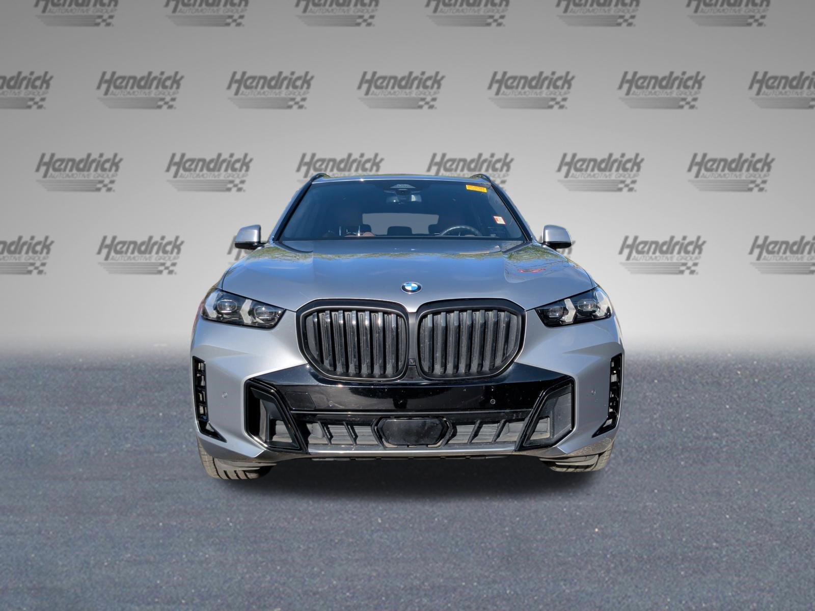 Certified 2024 BMW X5 xDrive40i w/ M Sport Package image 5