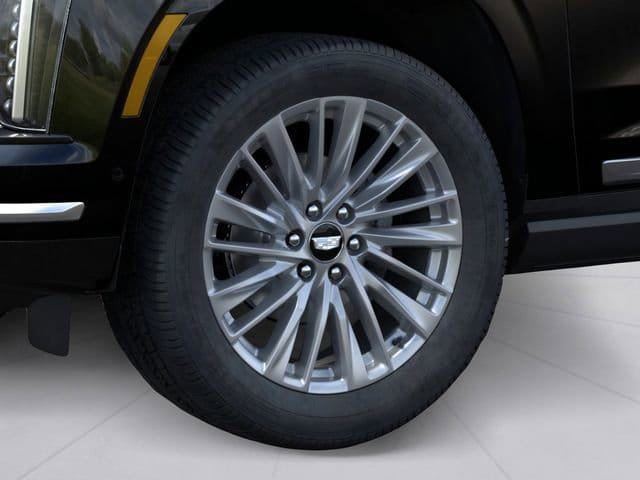 New 2026 Cadillac Escalade Luxury w/ Touring Package AWD/4WD image 9