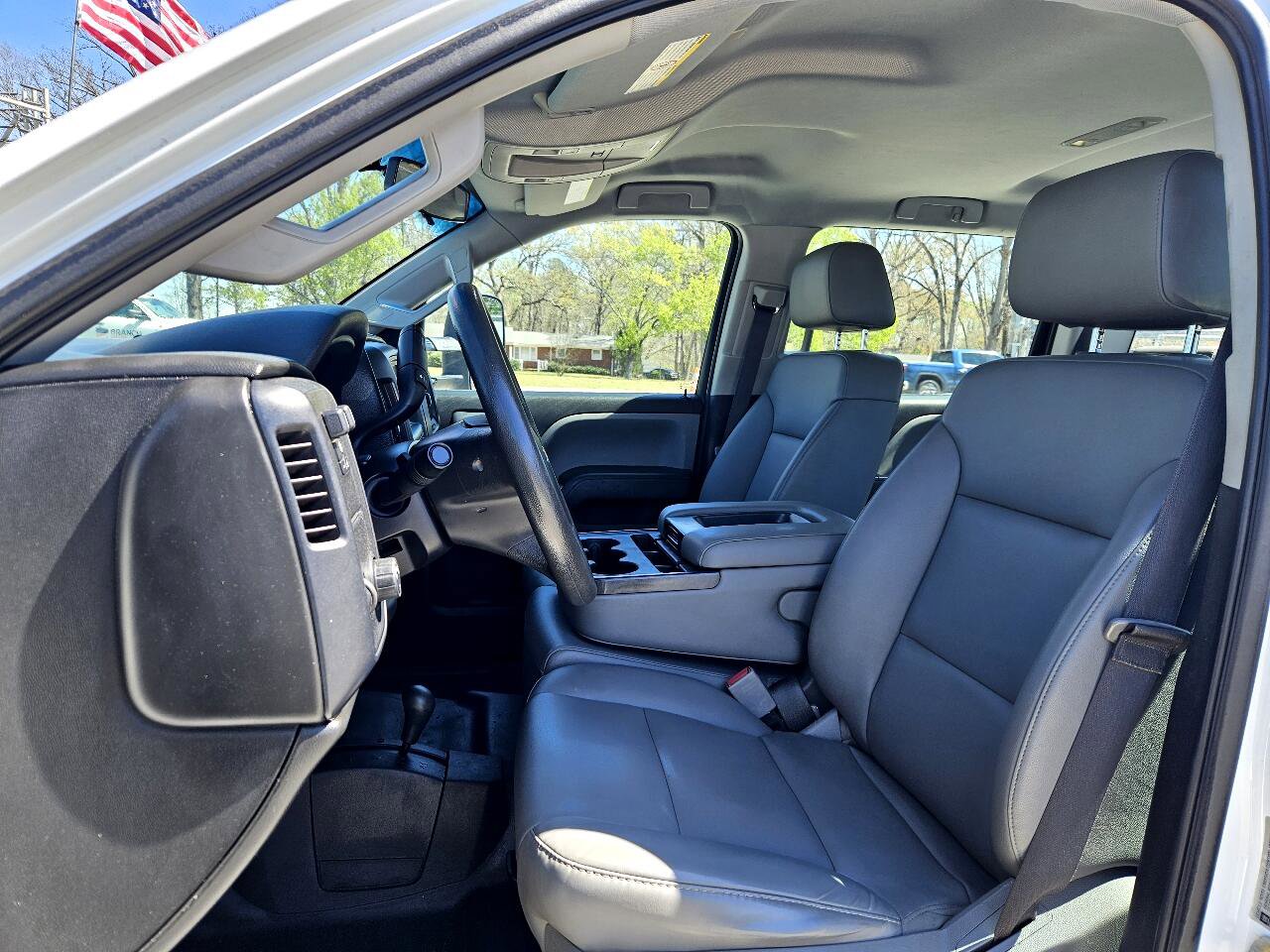 Used 2018 Chevrolet Silverado 3500 W/T image 11