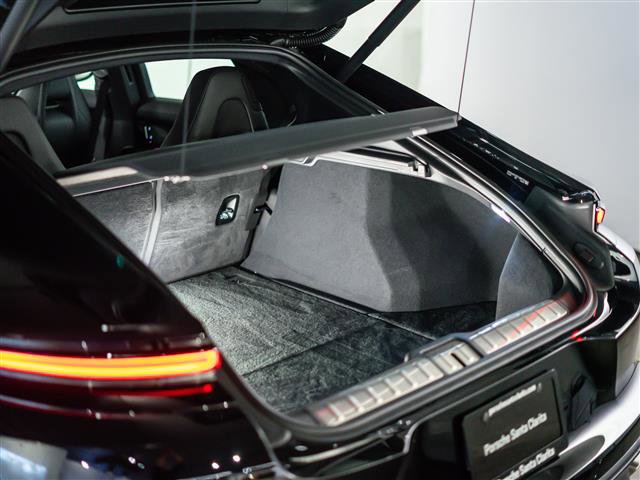Certified 2026 Porsche Panamera 4 AWD/4WD image 30