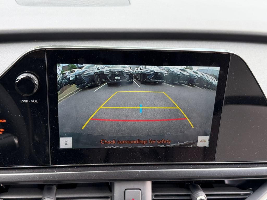 Used 2025 Lexus UX 300h AWD w/ Cold Area Package image 21