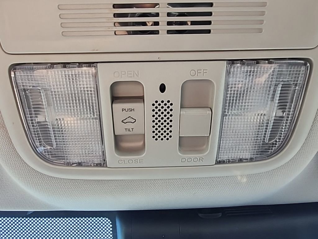 Used 2020 Honda Civic EX-L image 30