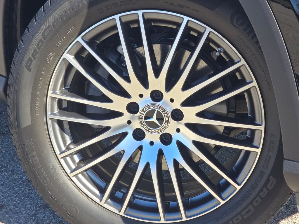 Certified 2026 Mercedes-Benz GLC 300 4MATIC image 10