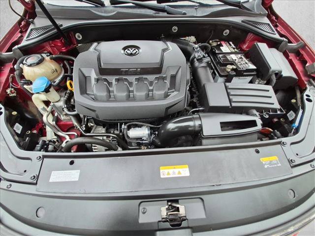 Used 2018 Volkswagen Passat 2.0T S FWD image 25