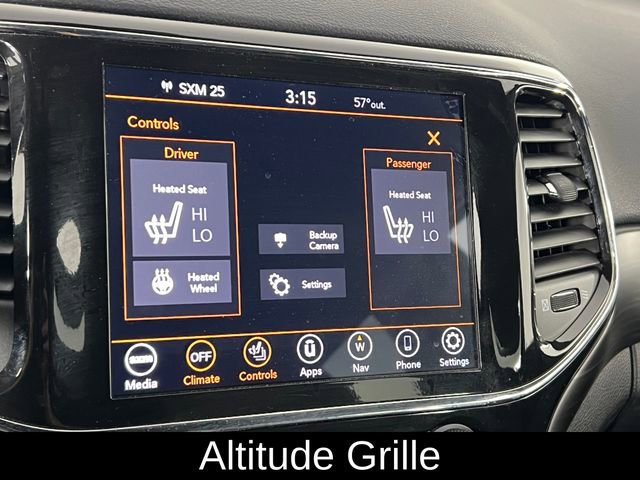 Used 2021 Jeep Grand Cherokee Laredo X image 31