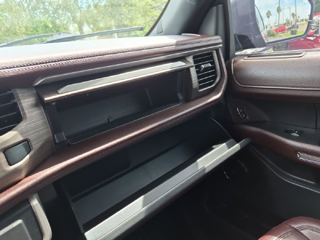 Used 2022 Ford Expedition Max Limited RWD image 19