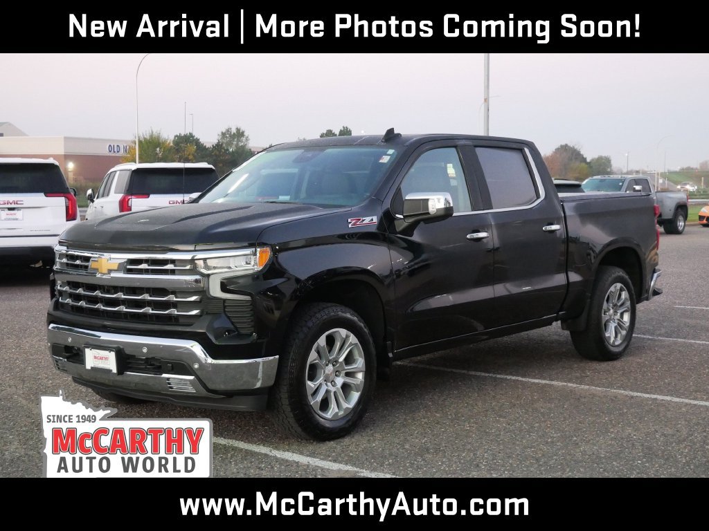 Used 2024 Chevrolet Silverado 1500 LTZ w/ LTZ Premium Package AWD/4WD image 5