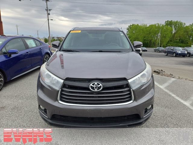 Used 2016 Toyota Highlander XLE AWD/4WD image 3