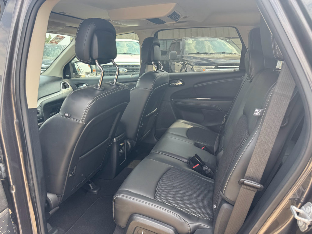 Used 2020 Dodge Journey Crossroad w/ Popular Equipment Group image 10