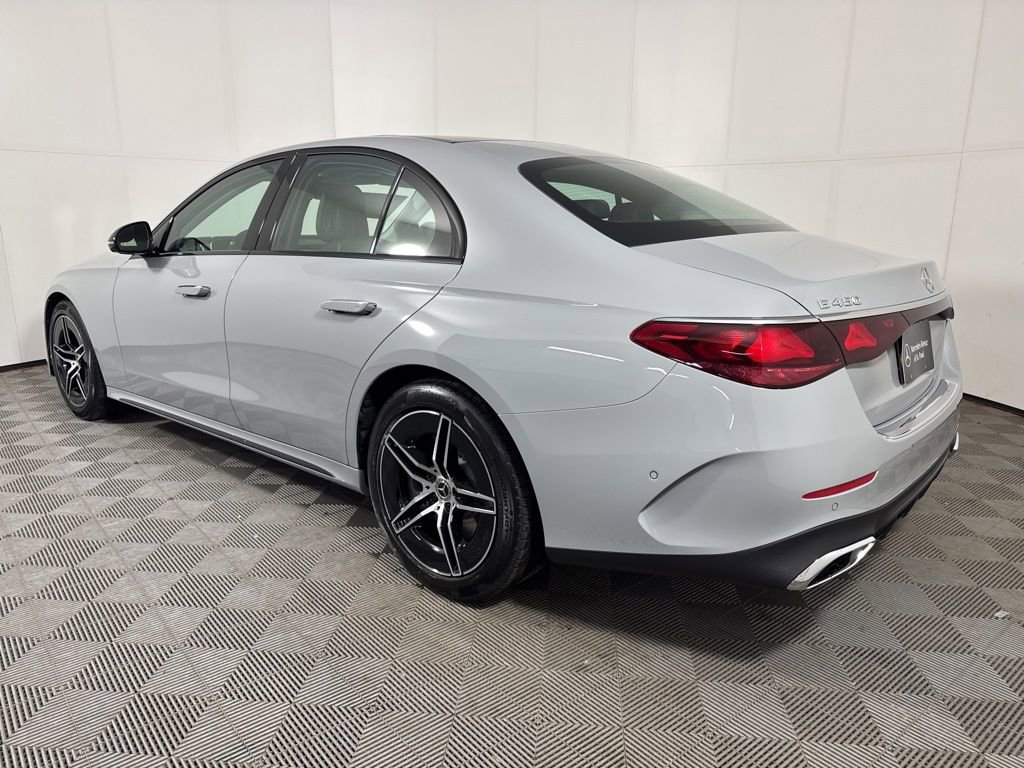 New 2026 Mercedes-Benz E 450 4MATIC Sedan image 4