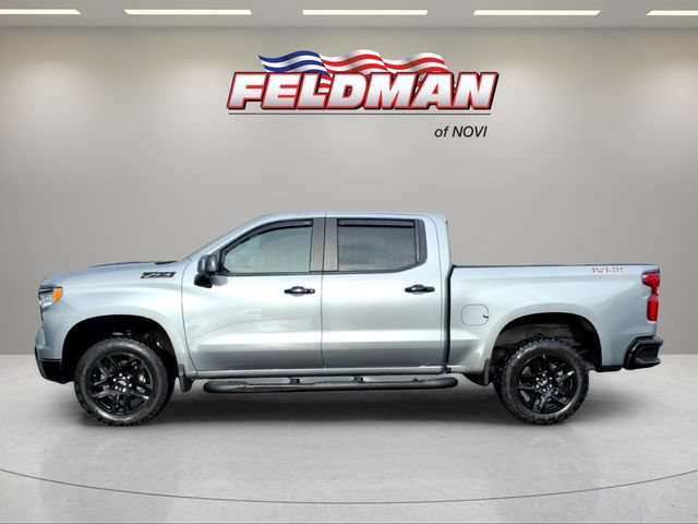 Used 2023 Chevrolet Silverado 1500 LT Trail Boss w/ LT Trail Boss Premium Package AWD/4WD image 2