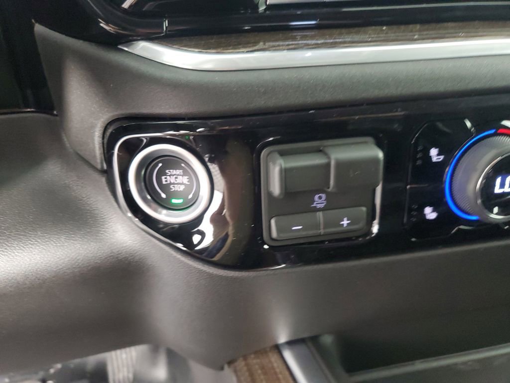 New 2026 Chevrolet Silverado 2500 LT w/ Convenience Package AWD/4WD image 20