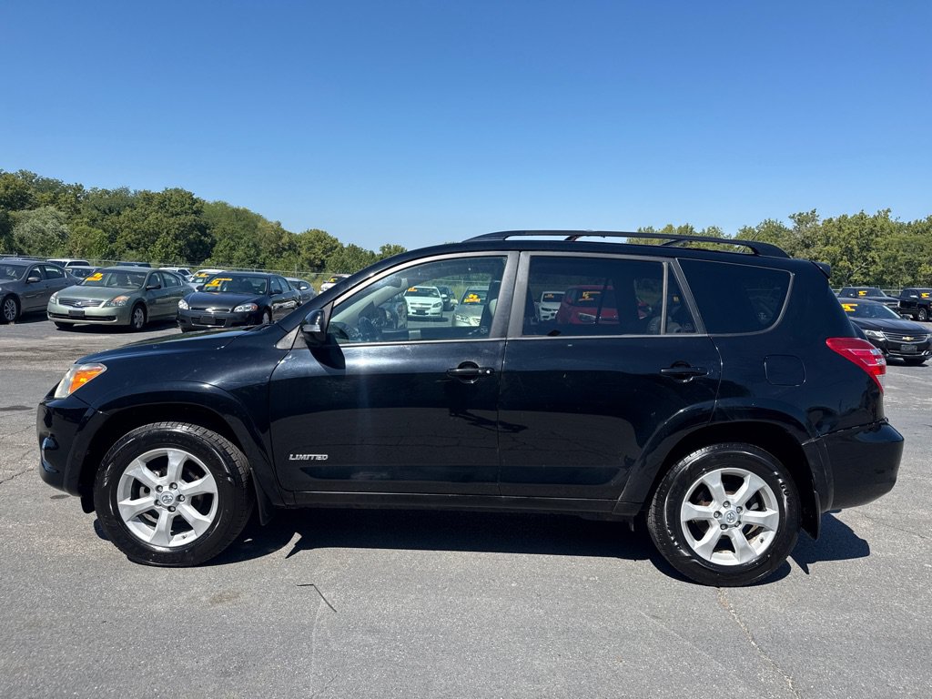 Used 2009 Toyota RAV4 Limited FWD image 1