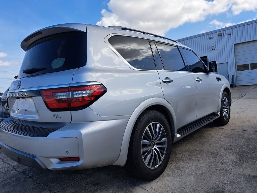 Used 2023 Nissan Armada SL w/ Captain's Chairs Package image 4