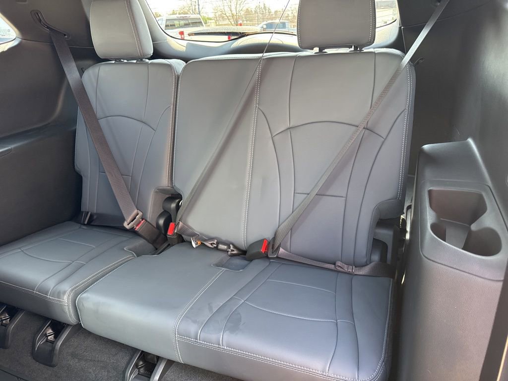 Used 2024 Buick Enclave Essence w/ Experience Buick Package image 44