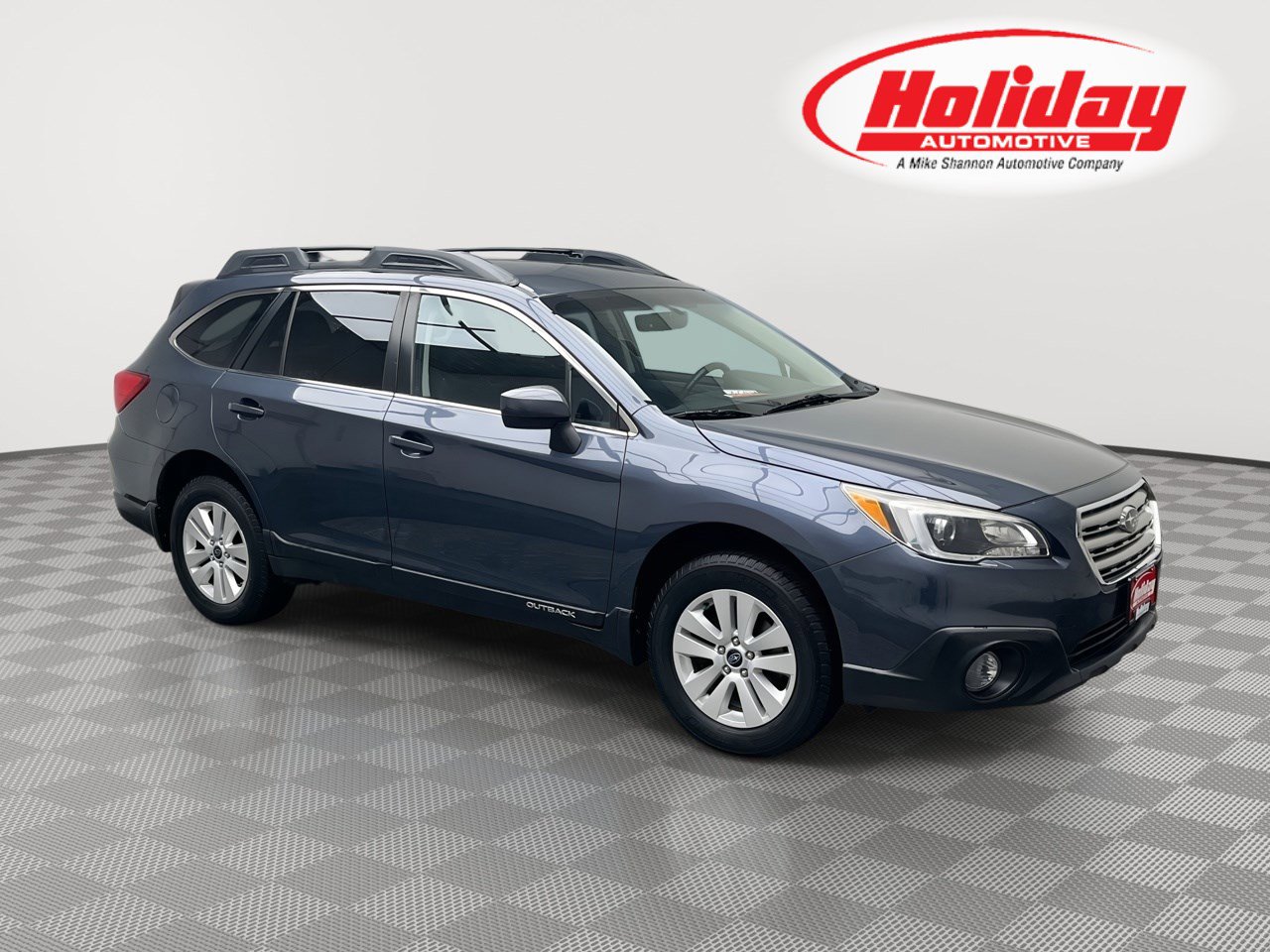 Used 2017 Subaru Outback 2.5i Premium w/ Popular Package #1