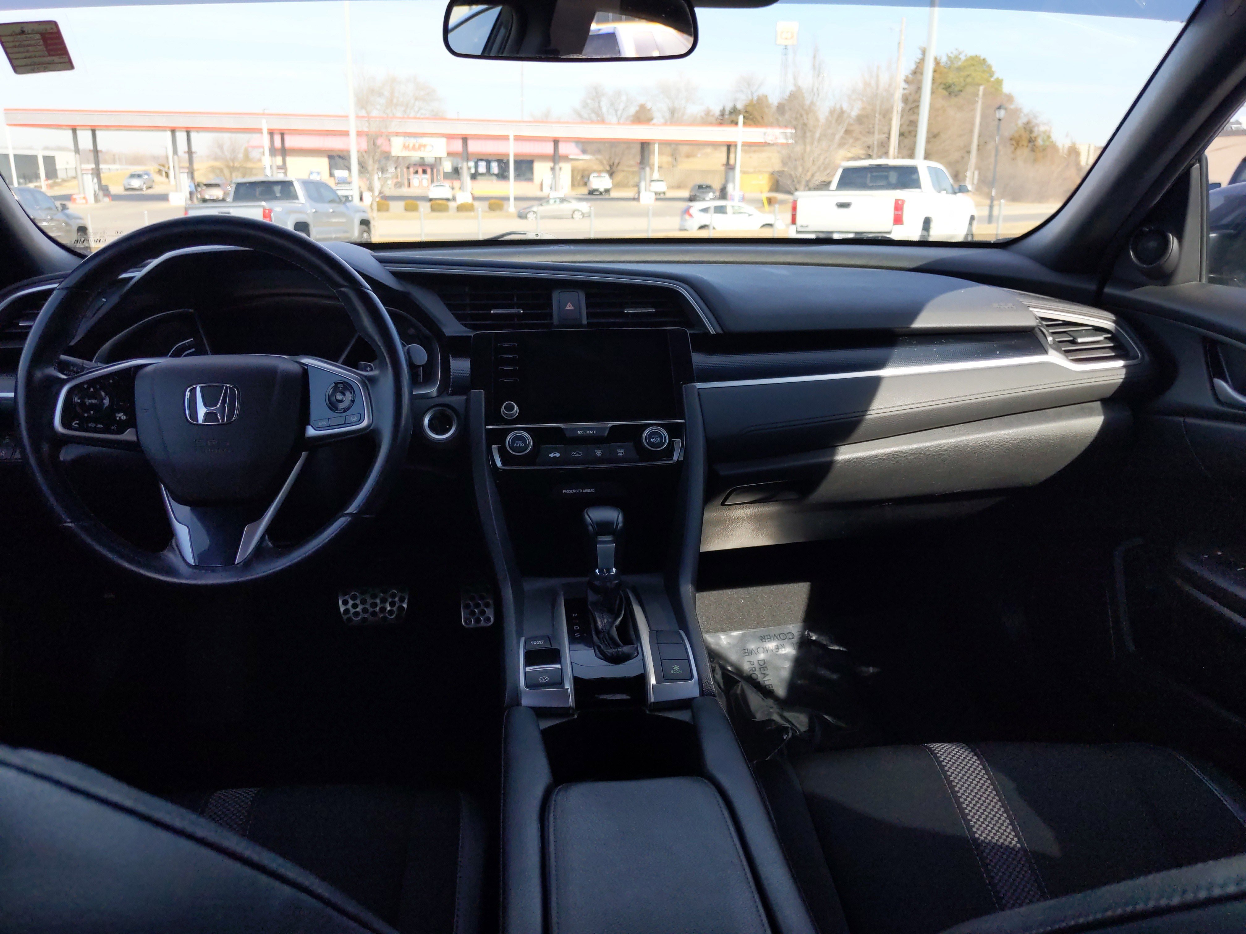 Used 2019 Honda Civic Sport image 29