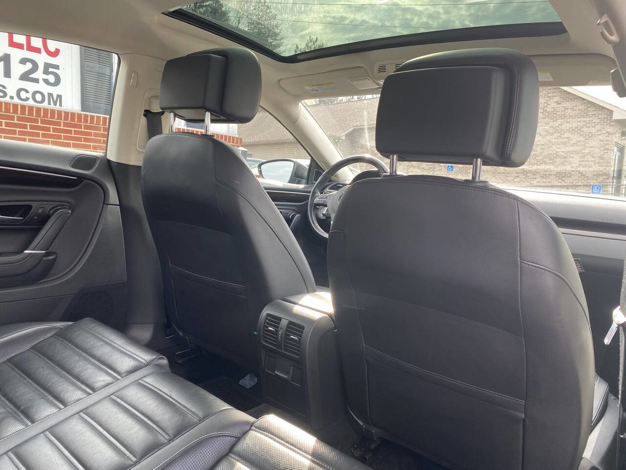 Used 2015 Volkswagen CC Executive image 19