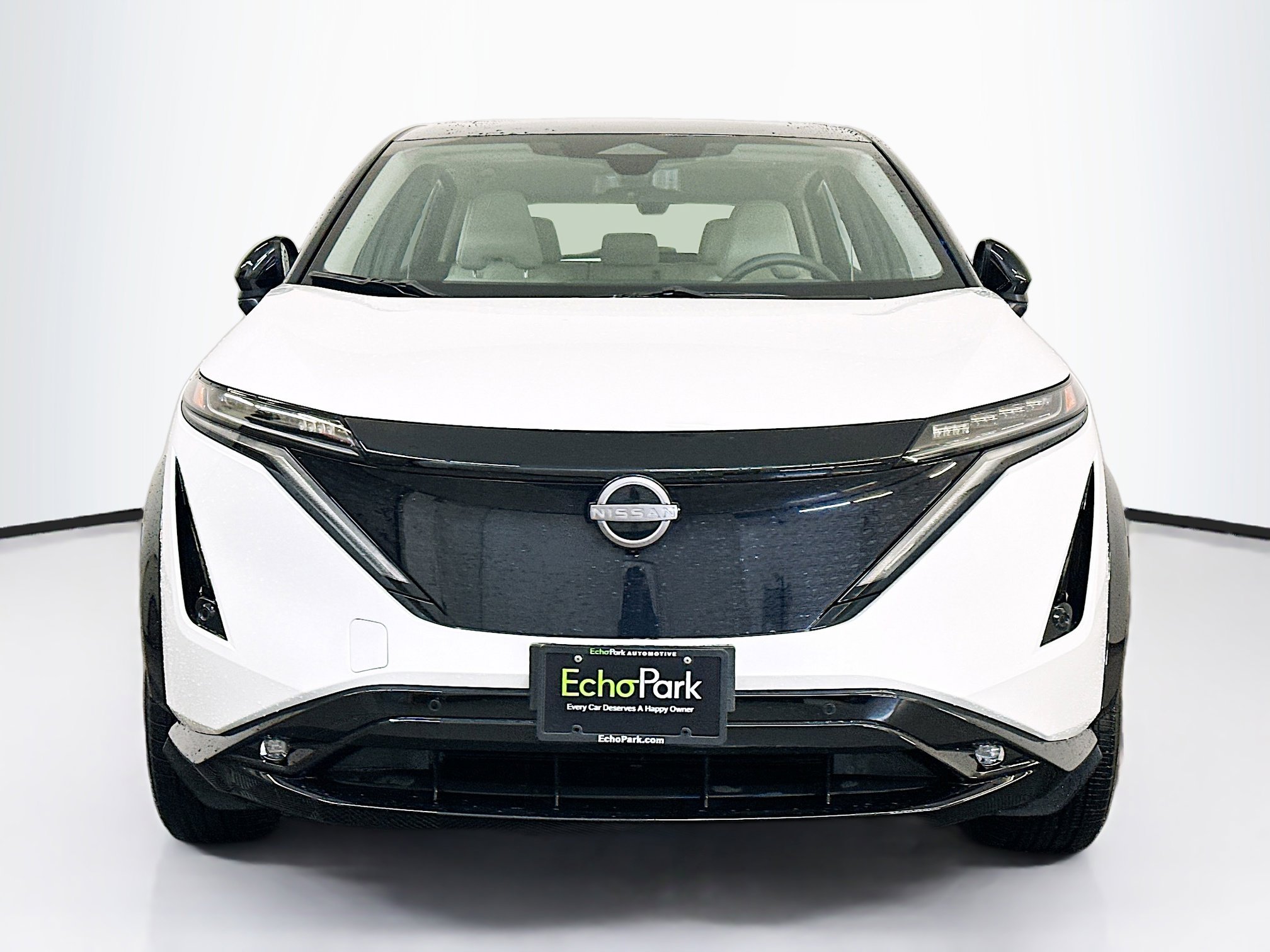 Used 2023 Nissan Ariya EVOLVE+ image 2