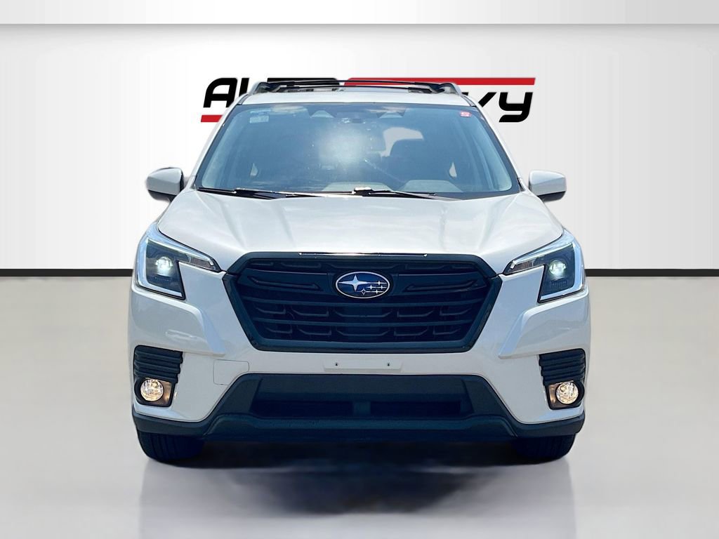 Used 2022 Subaru Forester Premium w/ Popular Package #1 image 2