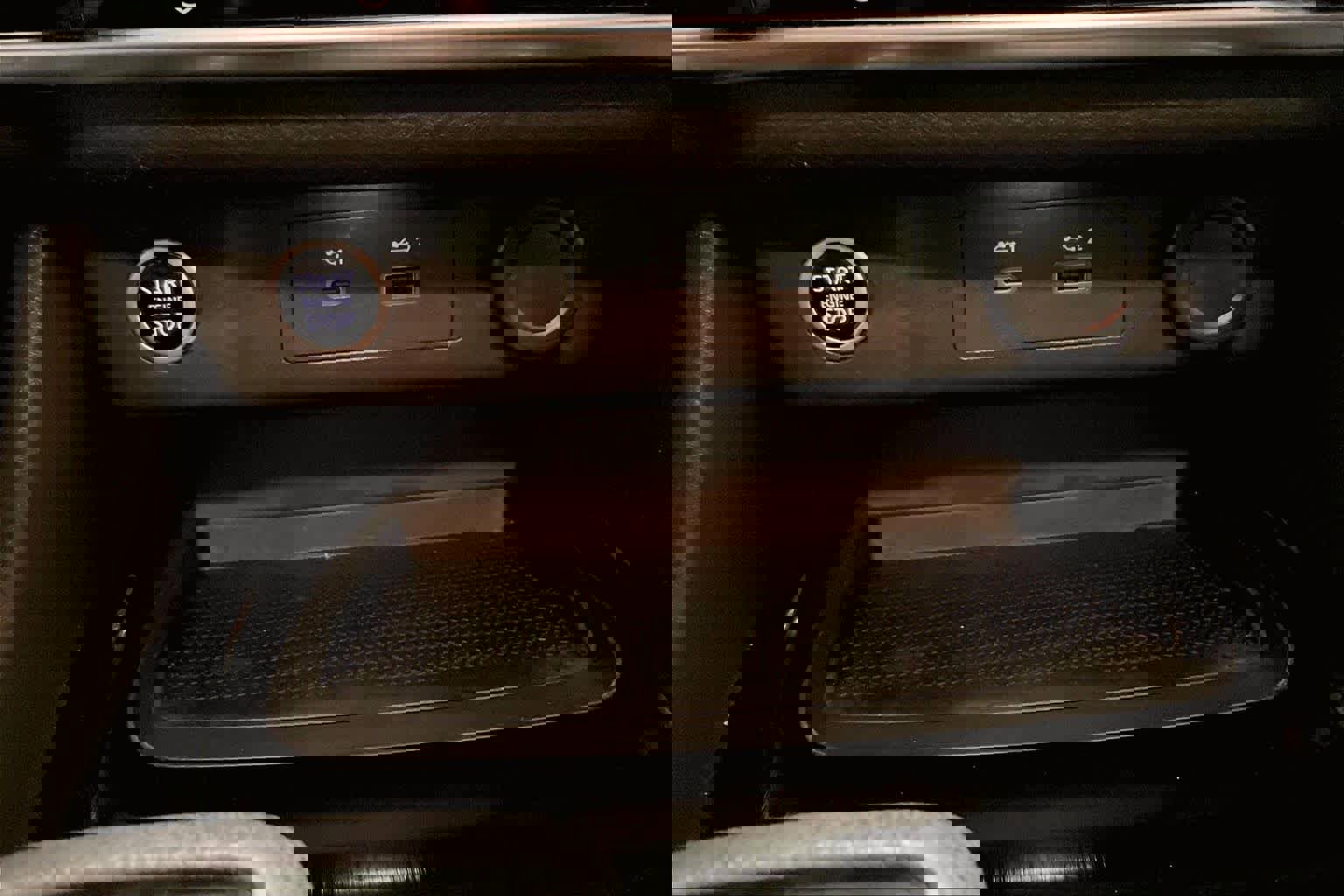 Used 2021 Nissan Rogue SV w/ Premium Package image 35