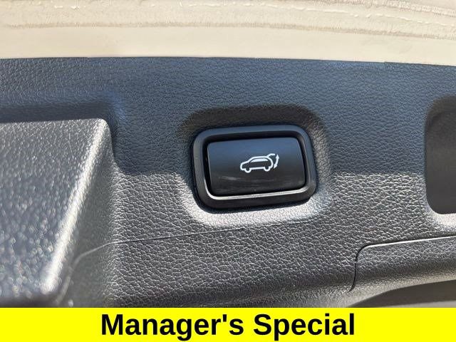 Used 2023 Hyundai Santa Fe Limited image 38