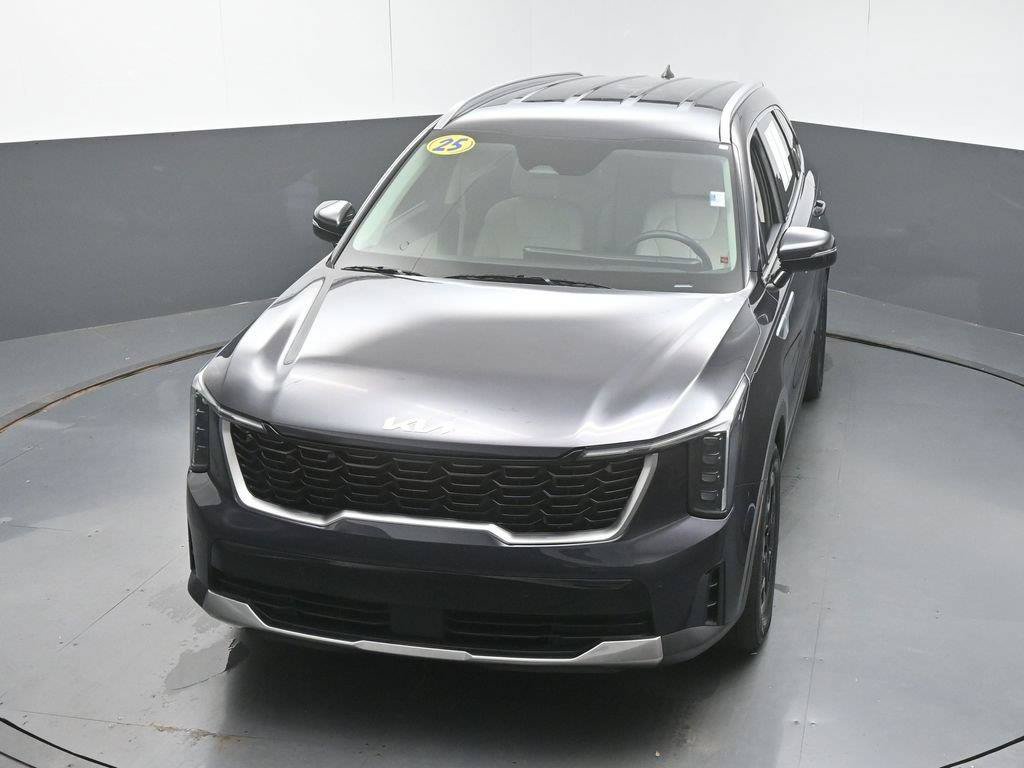 Used 2025 Kia Sorento S FWD image 41