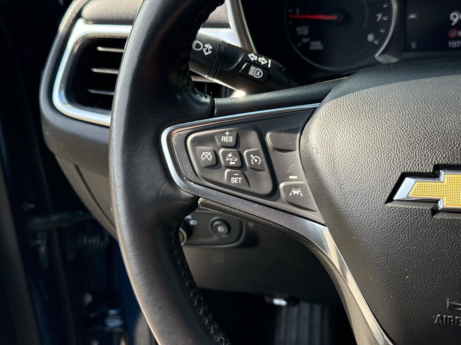 Used 2021 Chevrolet Equinox LT AWD/4WD image 11