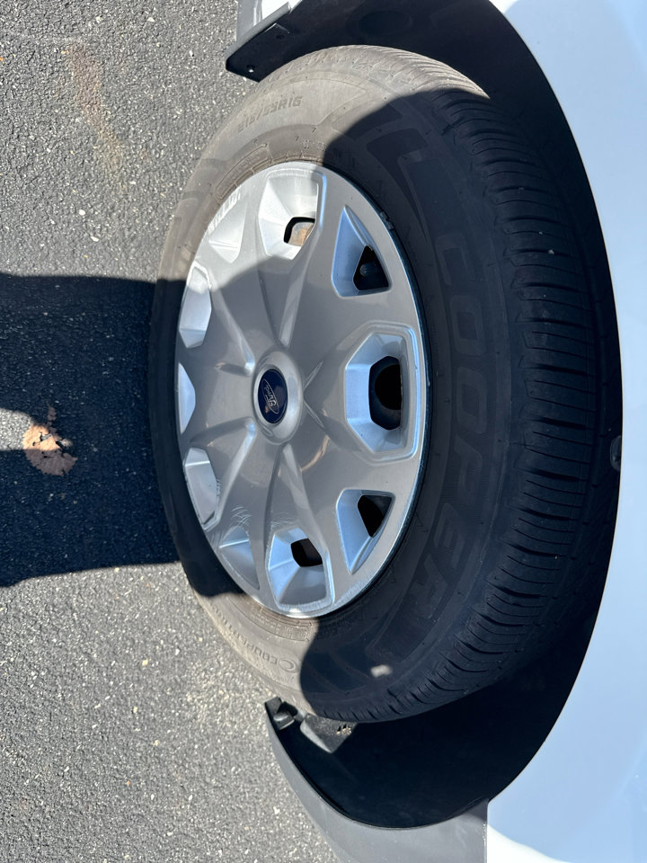 Used 2018 Ford Transit Connect XL image 22