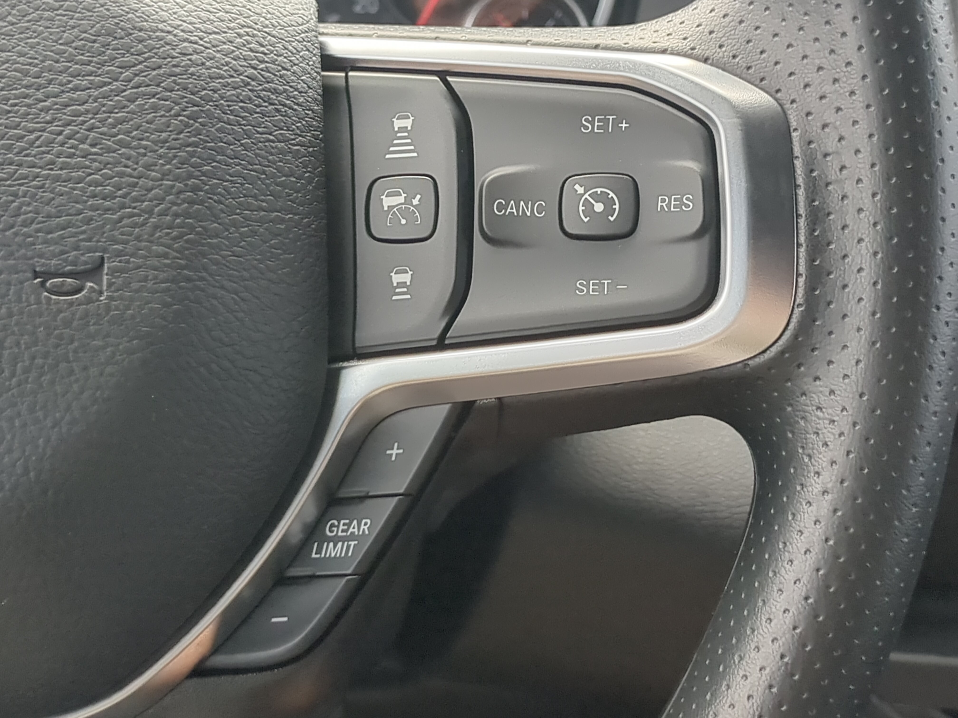 New 2026 RAM 2500 Tradesman w/ Chrome Appearance Group RWD image 22