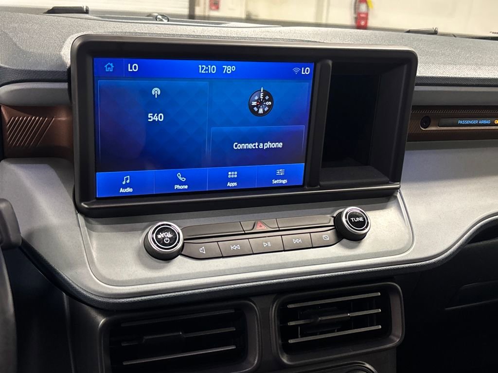 Used 2022 Ford Maverick Lariat w/ Lariat Luxury Package image 39