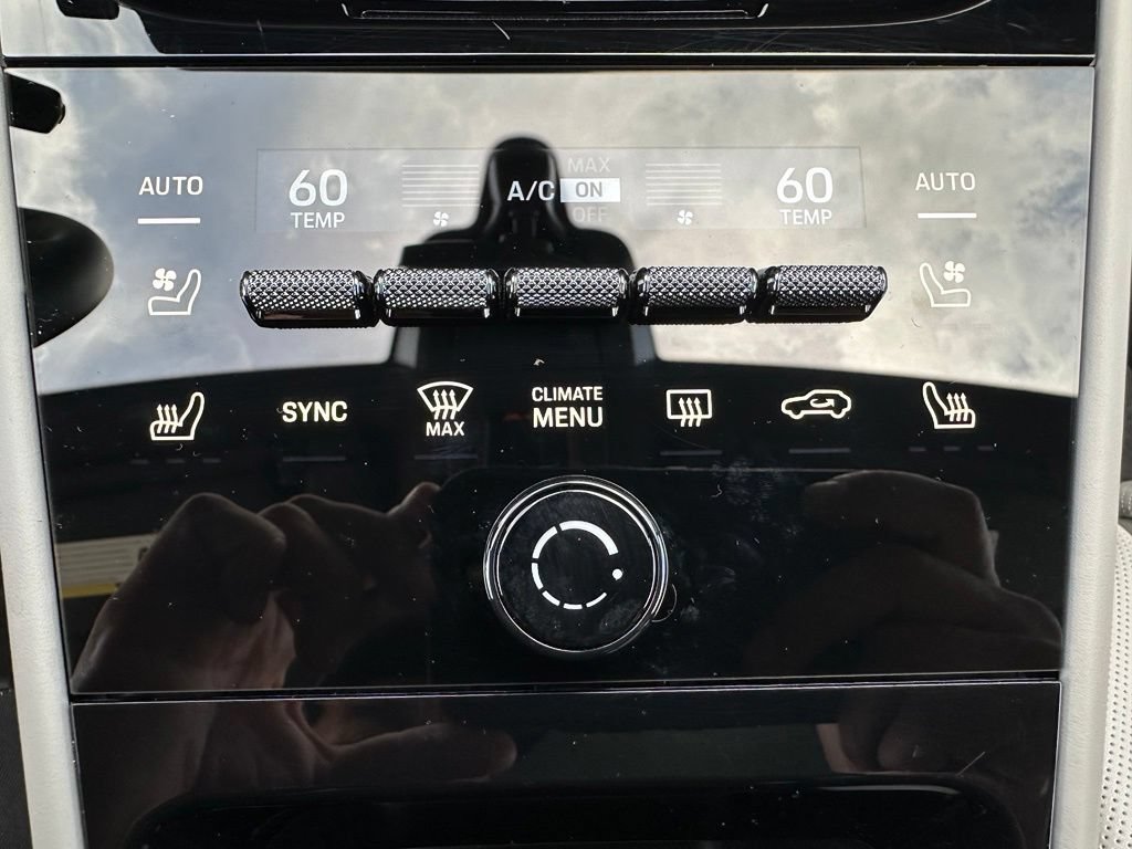 Certified 2026 Porsche Cayenne S AWD/4WD image 34