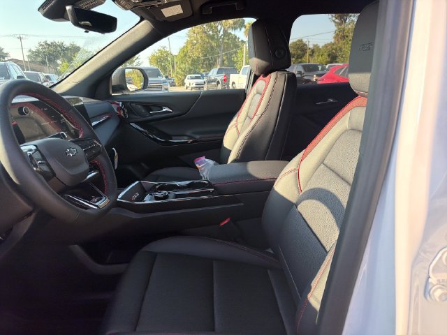 New 2027 Chevrolet Equinox RS w/ Safety and Technology Package AWD/4WD image 16