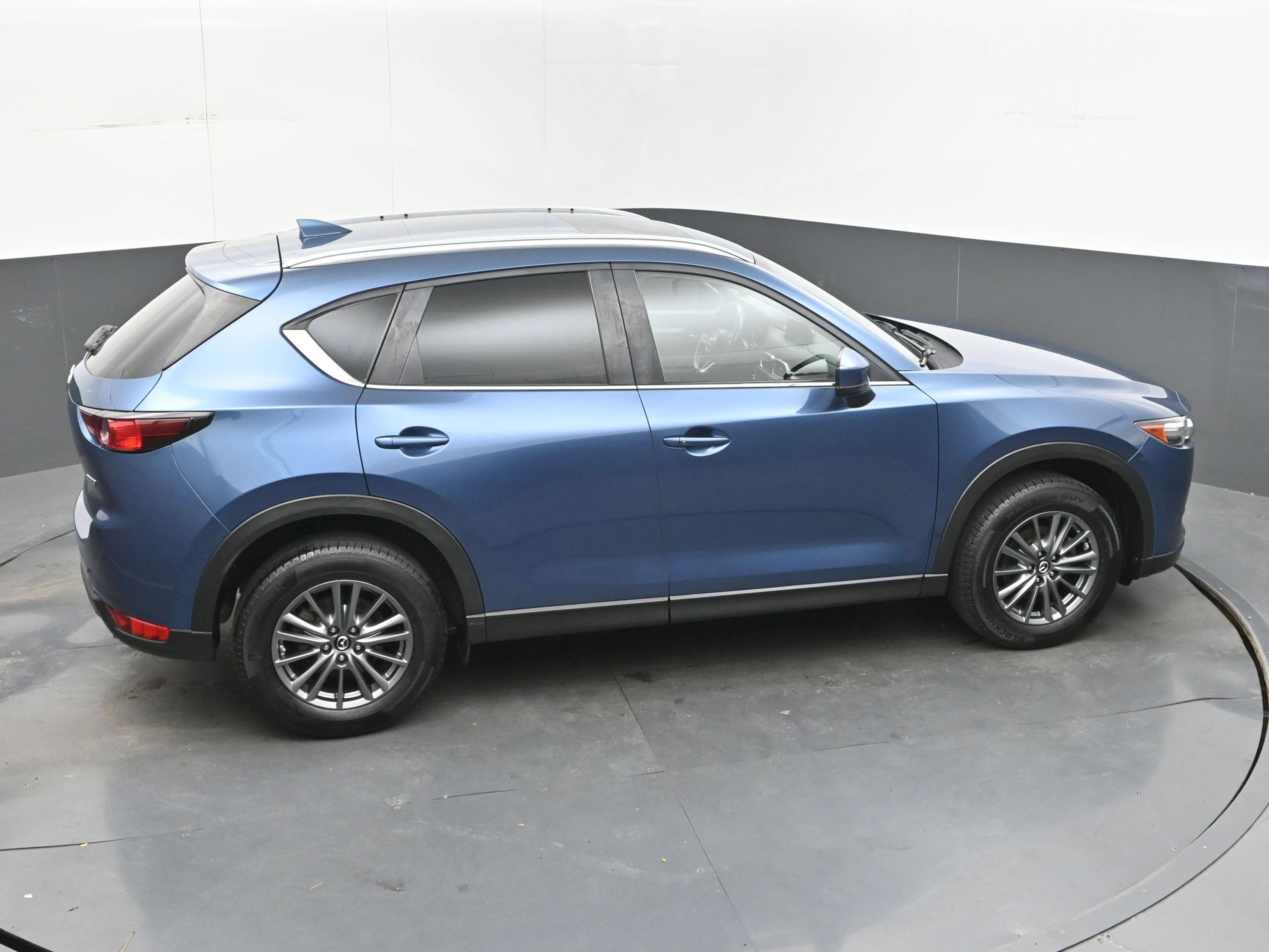 Used 2017 MAZDA CX-5 Touring w/ Preferred Equipment Package AWD/4WD image 38