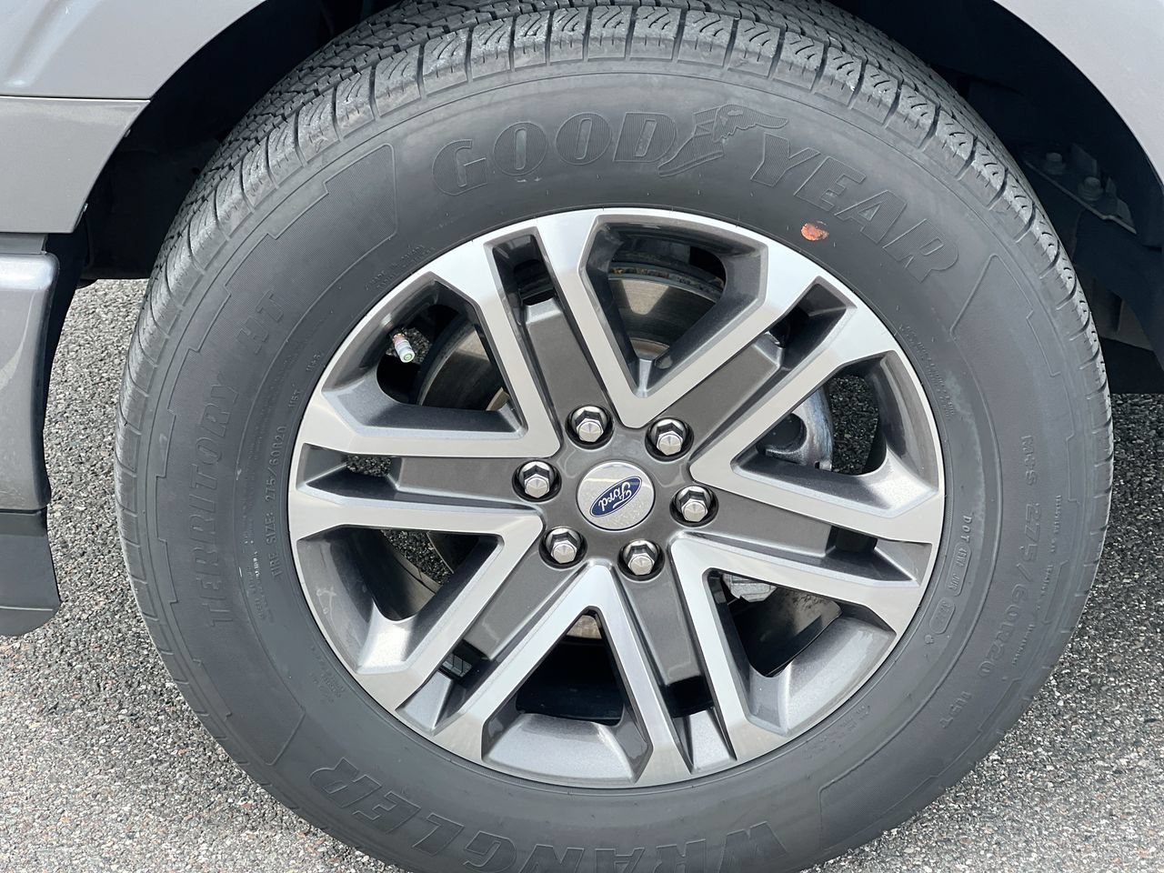 Used 2022 Ford F150 XL w/ STX Appearance Package RWD image 11