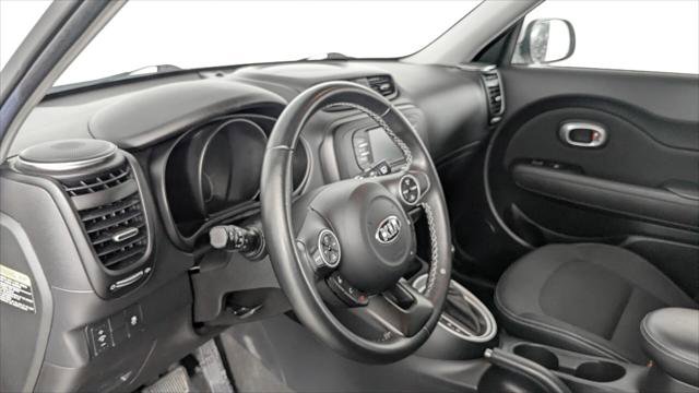 Used 2017 Kia Soul + w/ Designer's Package image 23