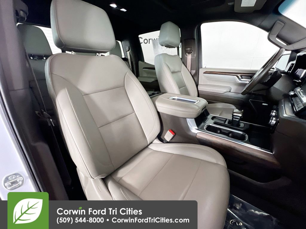 Used 2022 GMC Sierra 1500 SLT w/ SLT Premium Plus Package image 17