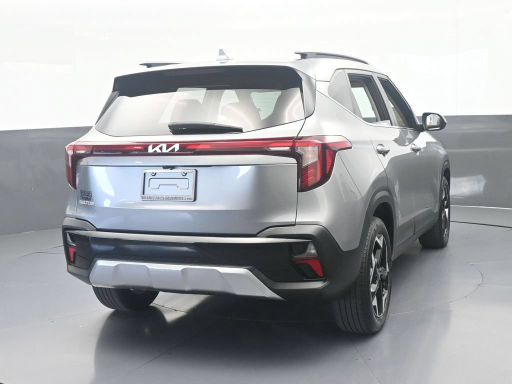 Used 2024 Kia Seltos EX FWD image 5