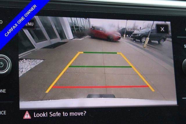 Used 2020 Volkswagen Atlas Cross Sport SE image 37