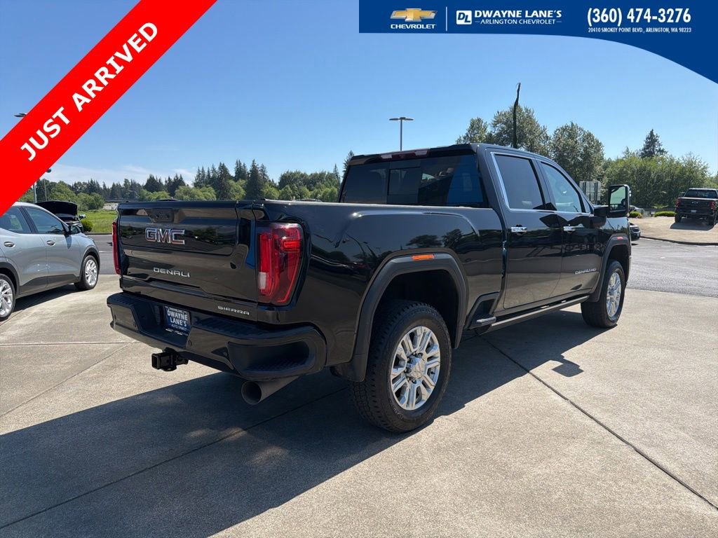 Used 2022 GMC Sierra 3500 Denali AWD/4WD image 5