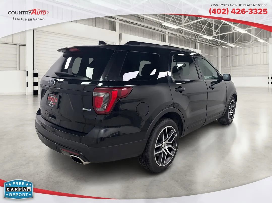 Used 2017 Ford Explorer Sport w/ Equipment Group 401A image 5