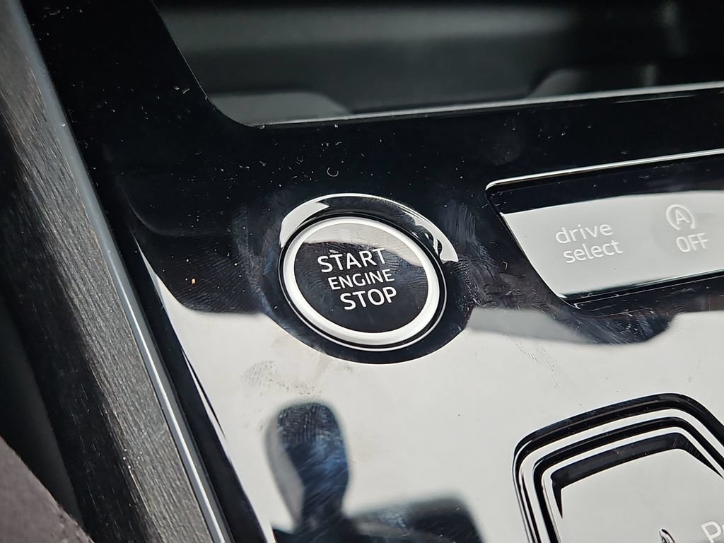 New 2026 Audi A6 Premium Plus AWD/4WD image 17