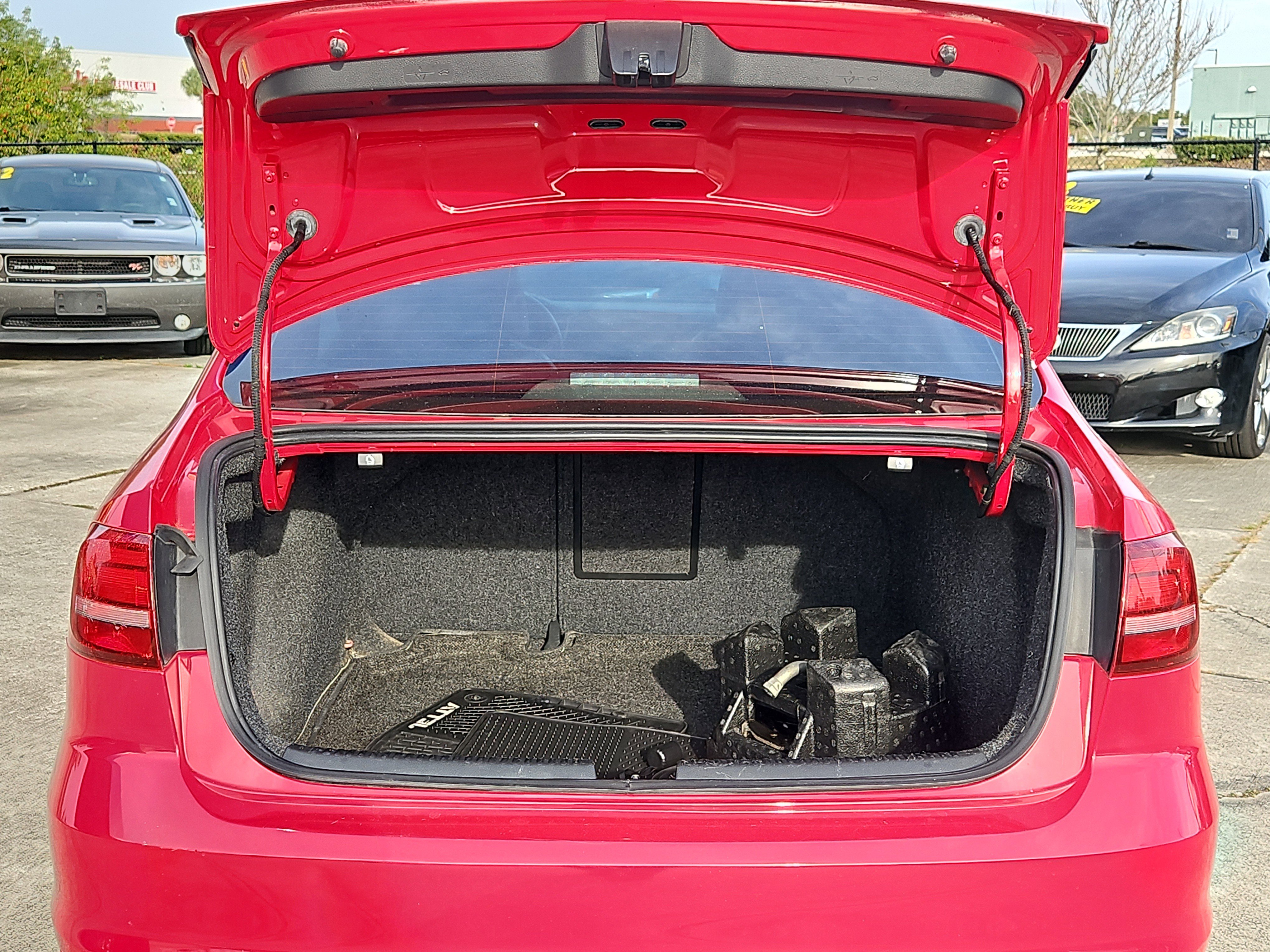 Used 2018 Volkswagen Jetta Sport image 6