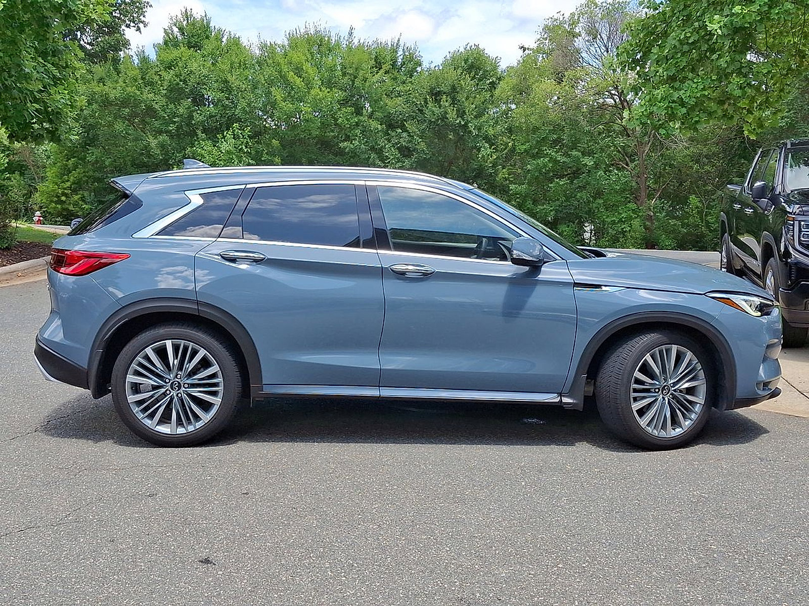 Used 2024 INFINITI QX50 Sensory image 26